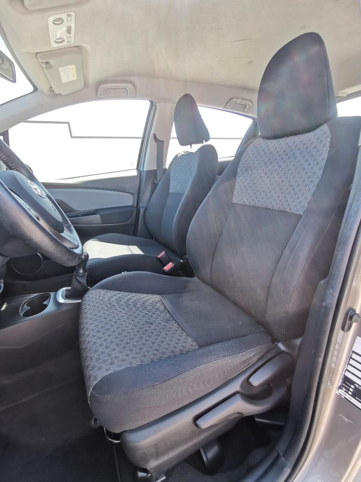 Toyota Yaris 1.0 5 porte Active - 2015