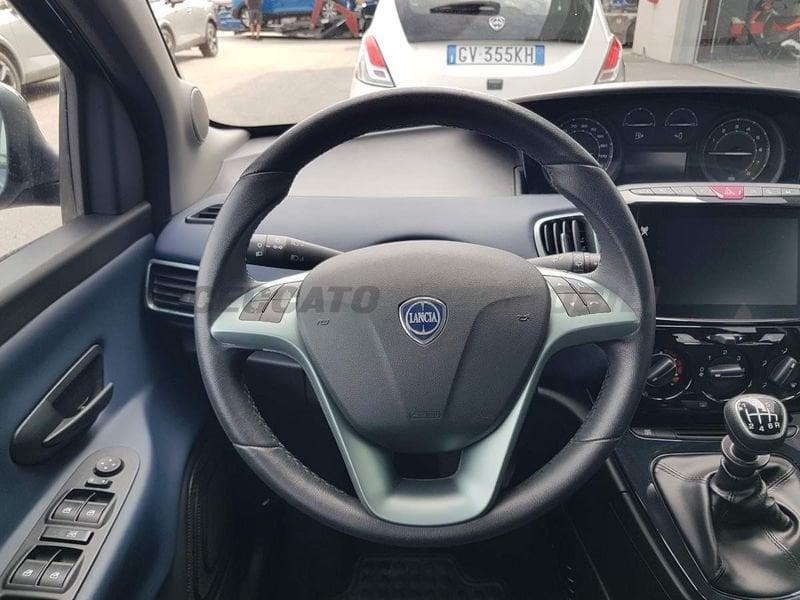 Lancia Ypsilon Ypsilon 1.0 firefly hybrid Platino s&s 70cv