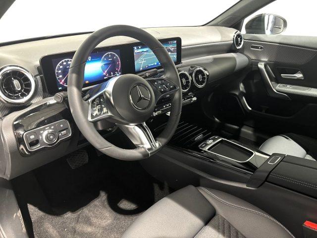 MERCEDES-BENZ A 180 d Automatic Progressive Advanced