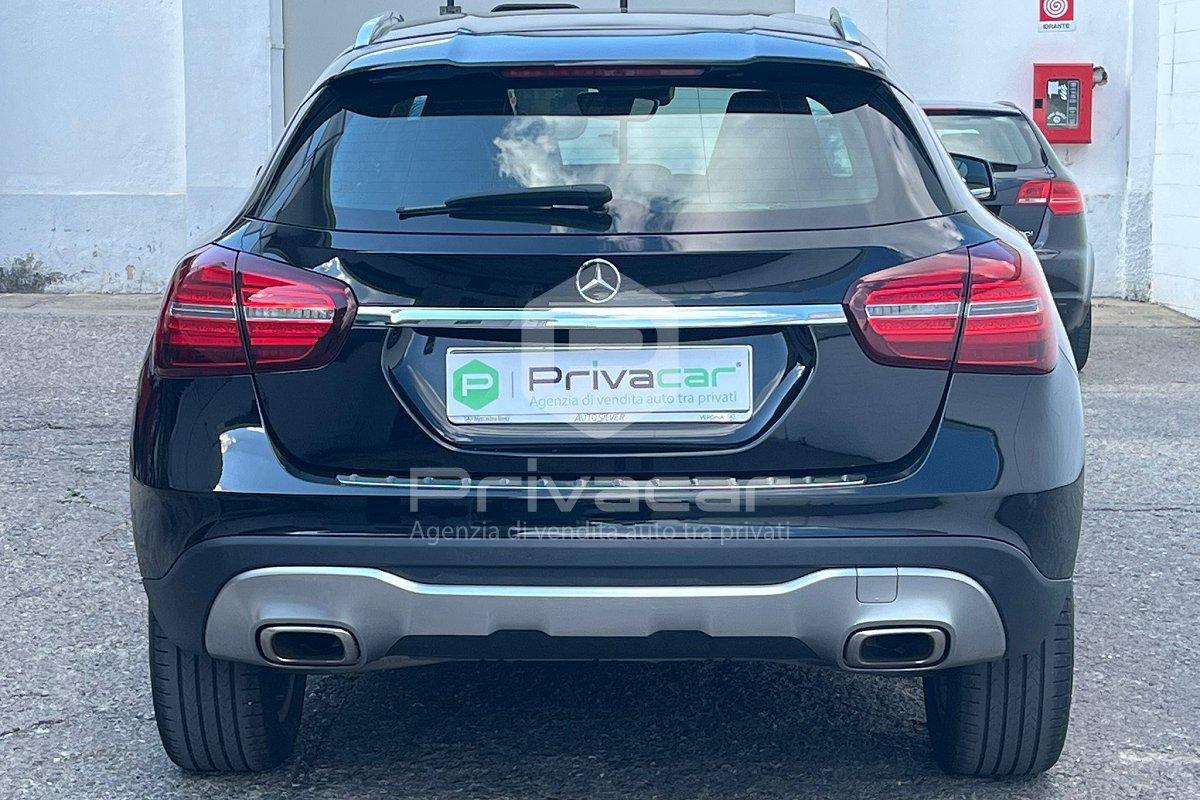 MERCEDES GLA 180 Sport