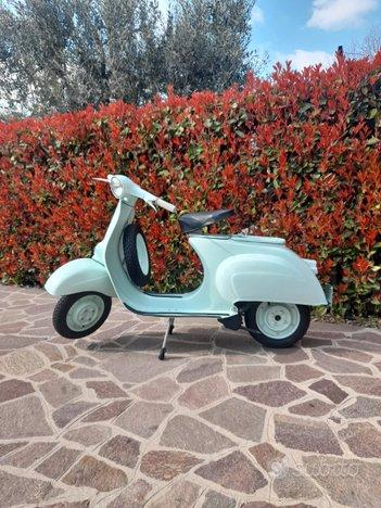 Piaggio Vespa 50 sportellino piccolo - 1965