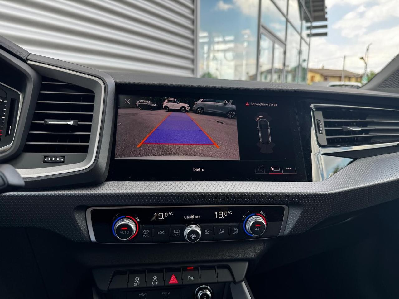 AUDI A1 SPORTBACK 30 TFSI S-TRONIC S LINE EDITION