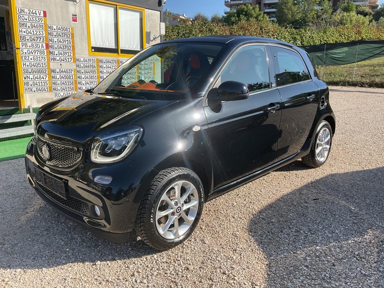 Smart ForFour 70 1.0 Passion