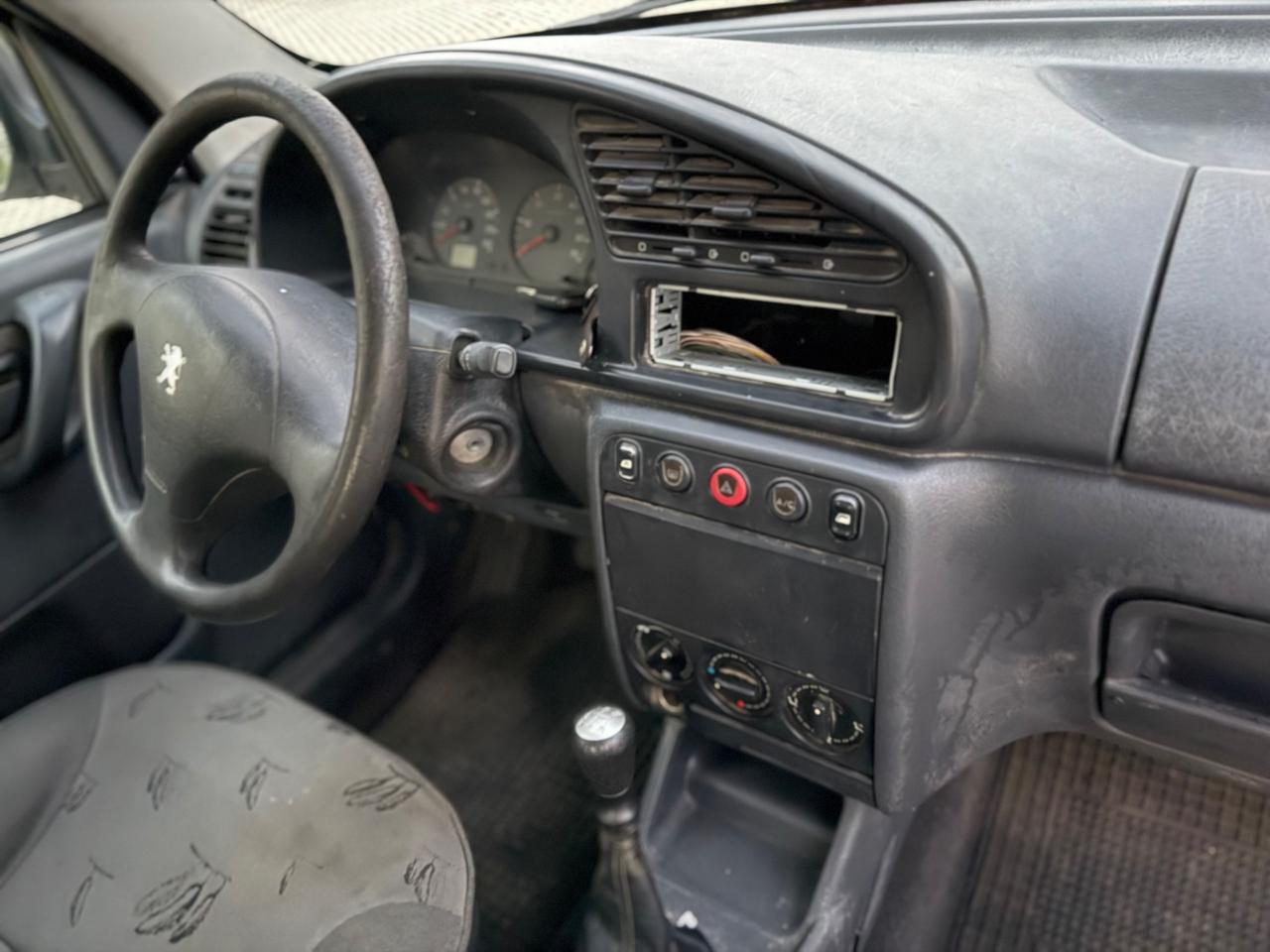 Peugeot Ranch 1.9 diesel 4p. XR