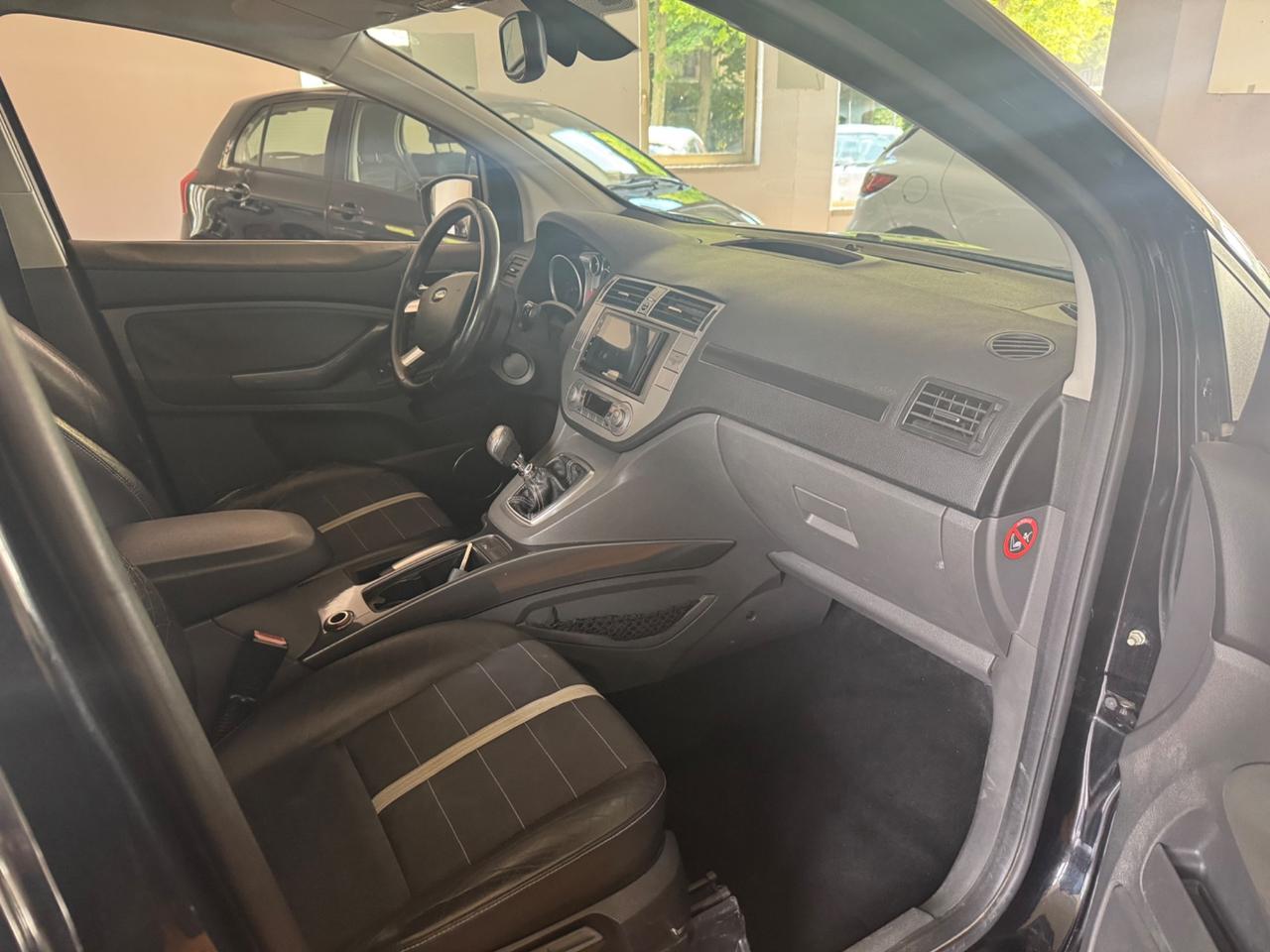 Ford Kuga 2.0 TDCi GANCIO TRAINO