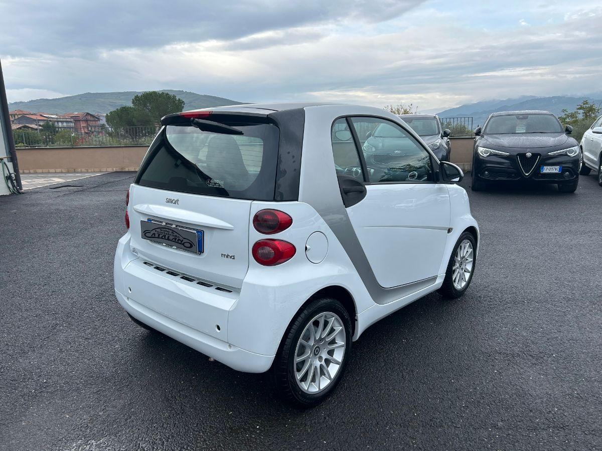 SMART - Fortwo - 1000 52 kW MHD coupé passion