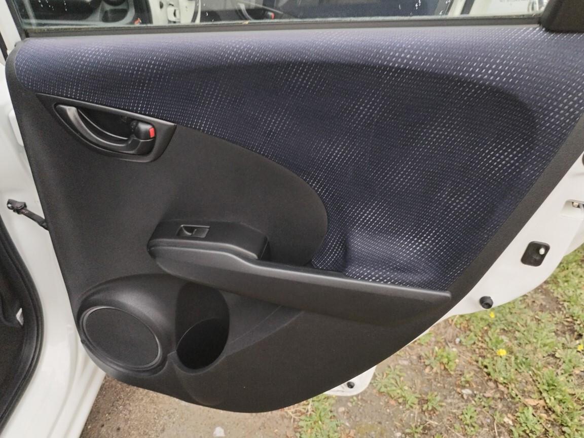 Honda Jazz 1.4 i-VTEC Trend 43000KM 6/2012 CONSEGNA CON TAGLIANDO E GOMME NUOVE