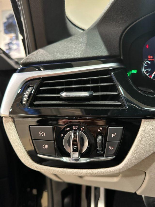 BMW M550 d xDrive Touring-Sedili Vent/Risc-Night Vision-IVA