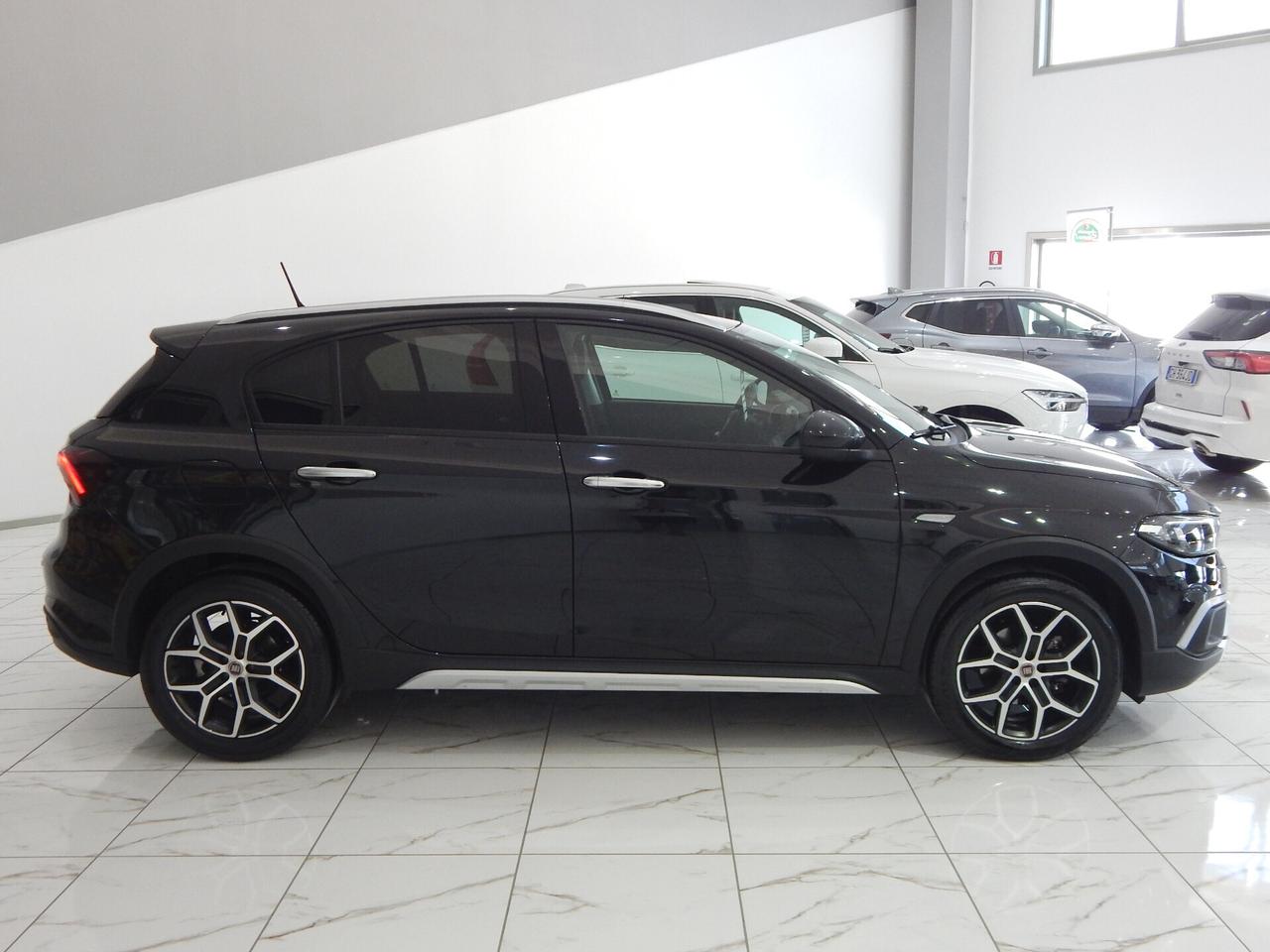 Fiat Tipo 1.6 Mjt S&S 5 porte Cross