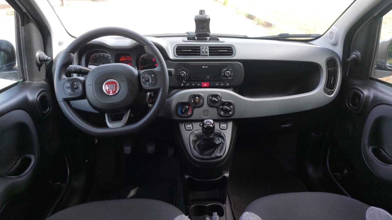 Fiat Panda 1.0 Hibryd 2022 uniproprietario 2 disponibili