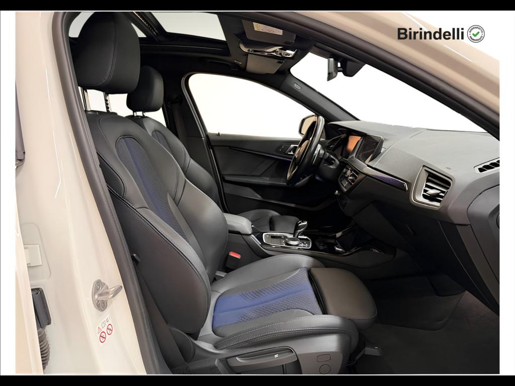 BMW Serie 1 (F40) - 118d 5p. Msport