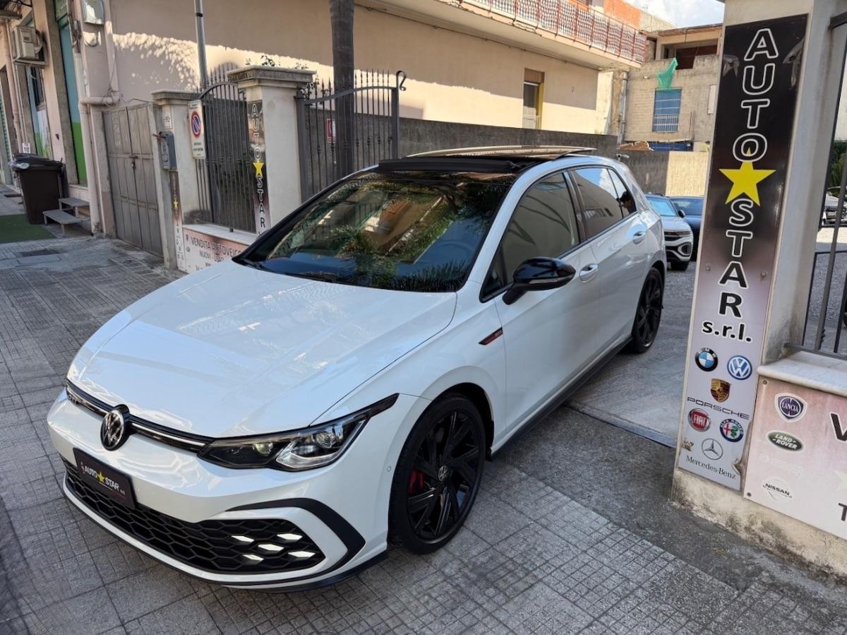 Volkswagen Golf 8 GTI 2.0 TSI 245CV