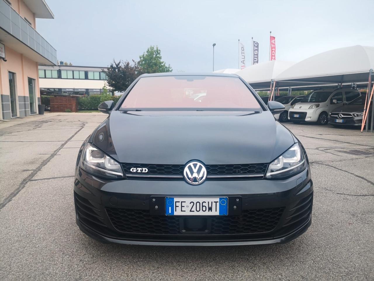 VW Golf GTD 2.0 TDI DSG 5p. BMT **LED**NAVI**TELECAMERA**