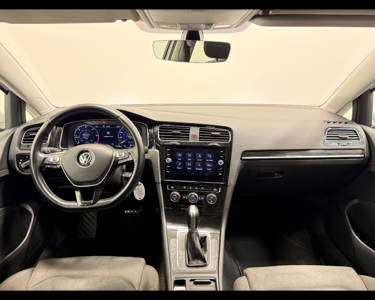 VOLKSWAGEN GOLF 1.6 TDI HIGHLINE DSG