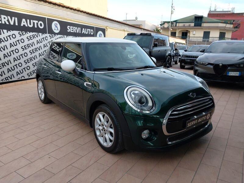 MINI Mini 5 porte 1.5 Cooper D 5p Business auto
