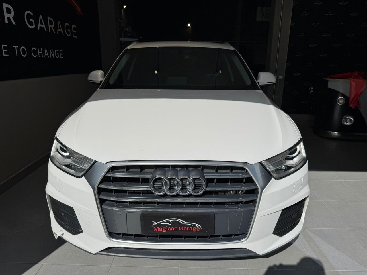 Audi Q3 2.0 TDI 150 CV Business