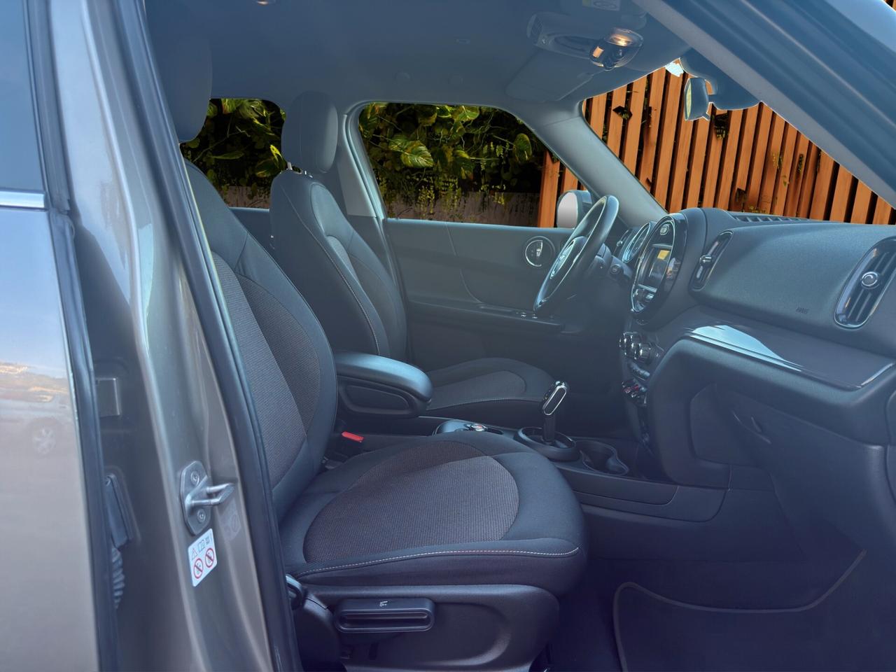 Mini Cooper Countryman 1.5 One D Automatica
