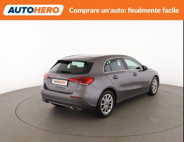 MERCEDES-BENZ A 180 Sport