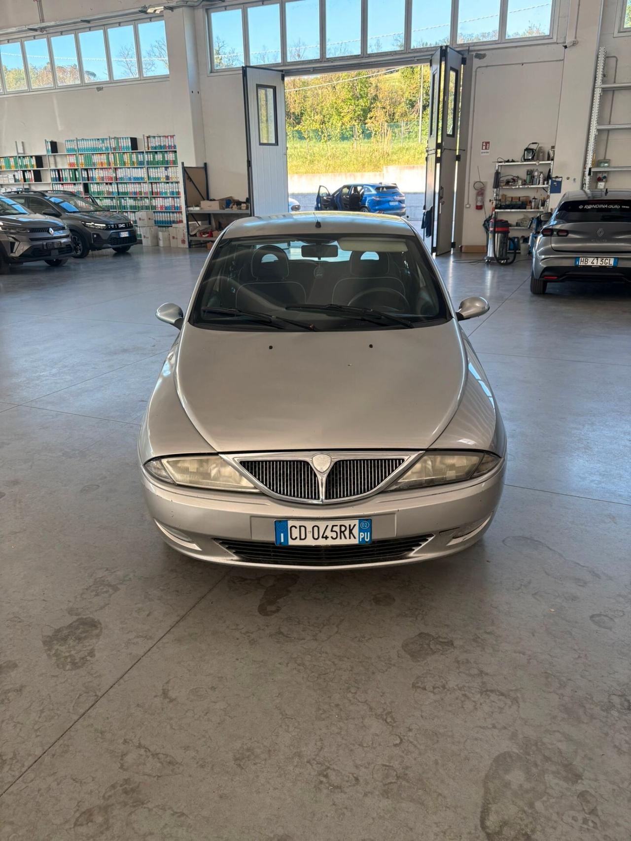 Lancia Y 1.2i cat LS NEOPATENTATI CLIMA 180.0000KM PERFETTAMENTE FUNZIONANTE