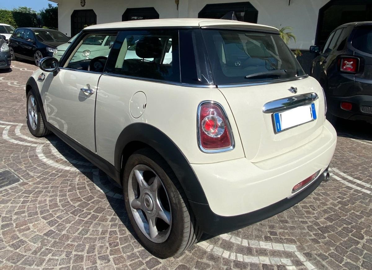 MINI Mini 1.6 16V Cooper D 66kw