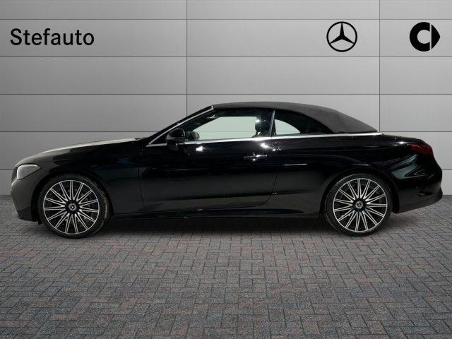 MERCEDES-BENZ CLE 300 4Matic Cabrio AMG Line Premium