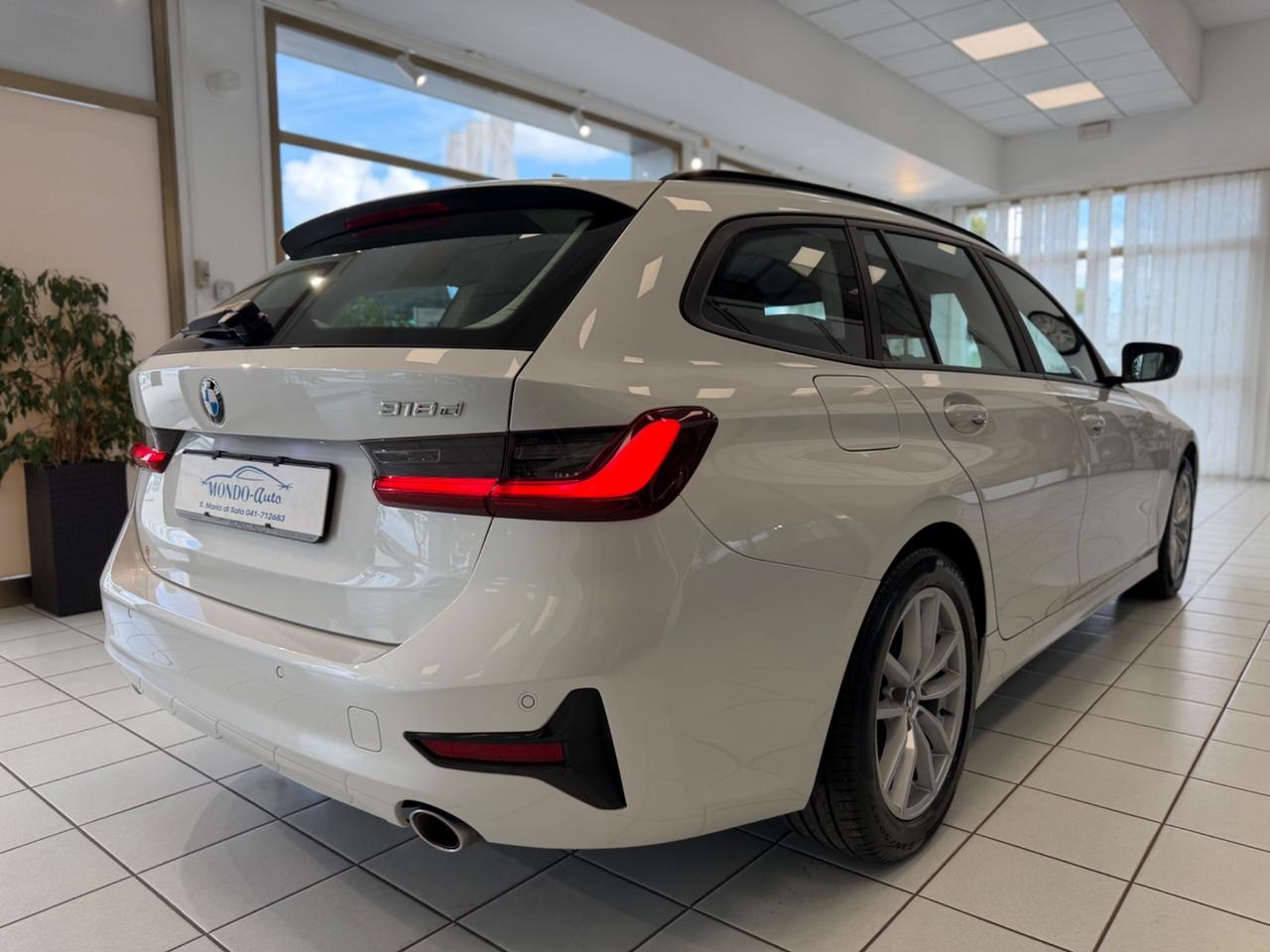 Bmw 318d 48V Touring Business Advantage