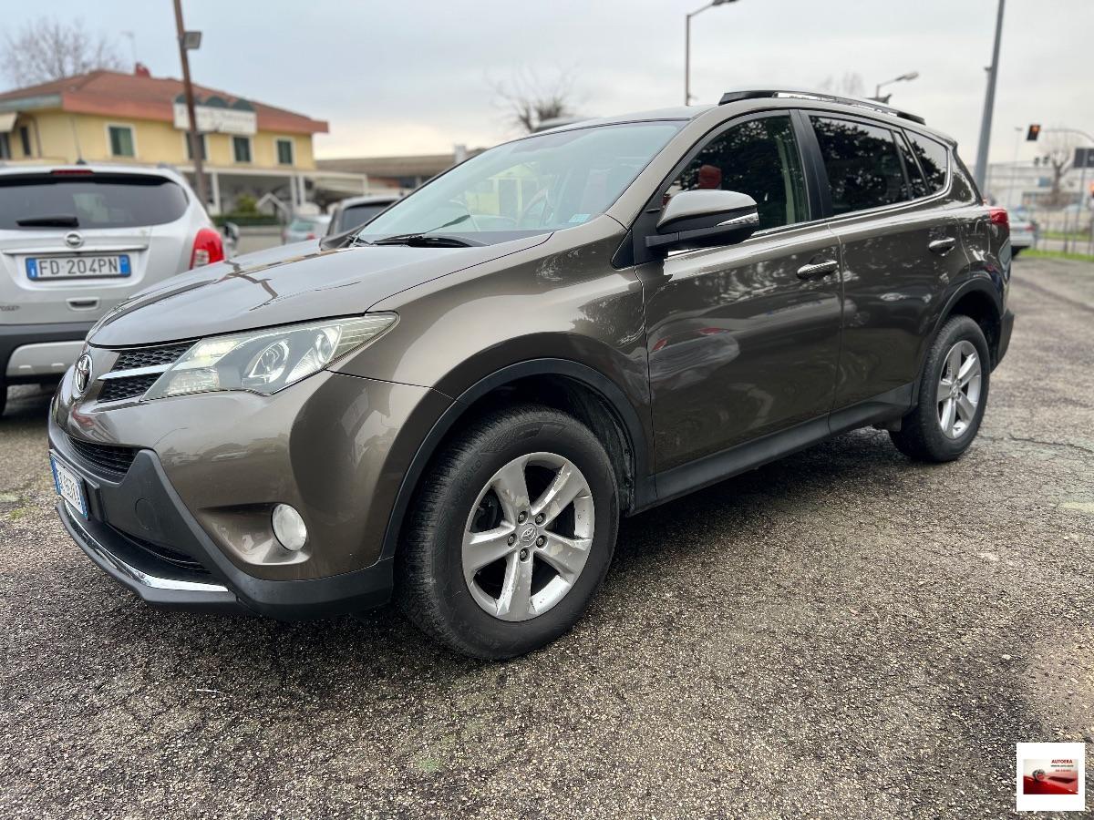 TOYOTA - RAV4 - 2.0 D-4D 2WD Active