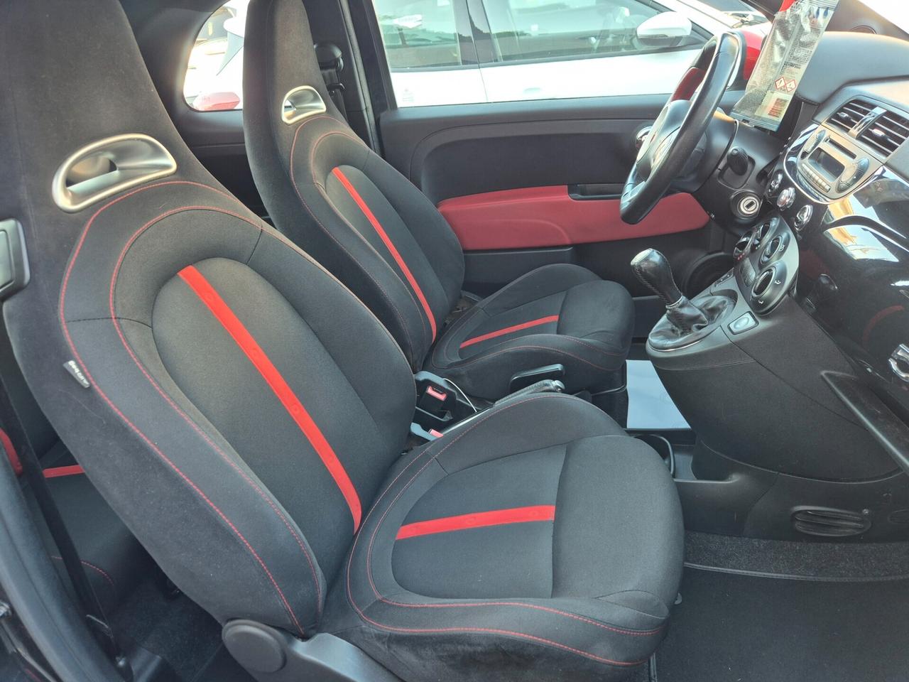 Abarth 595 1.4 Turbo T-Jet 140 CV