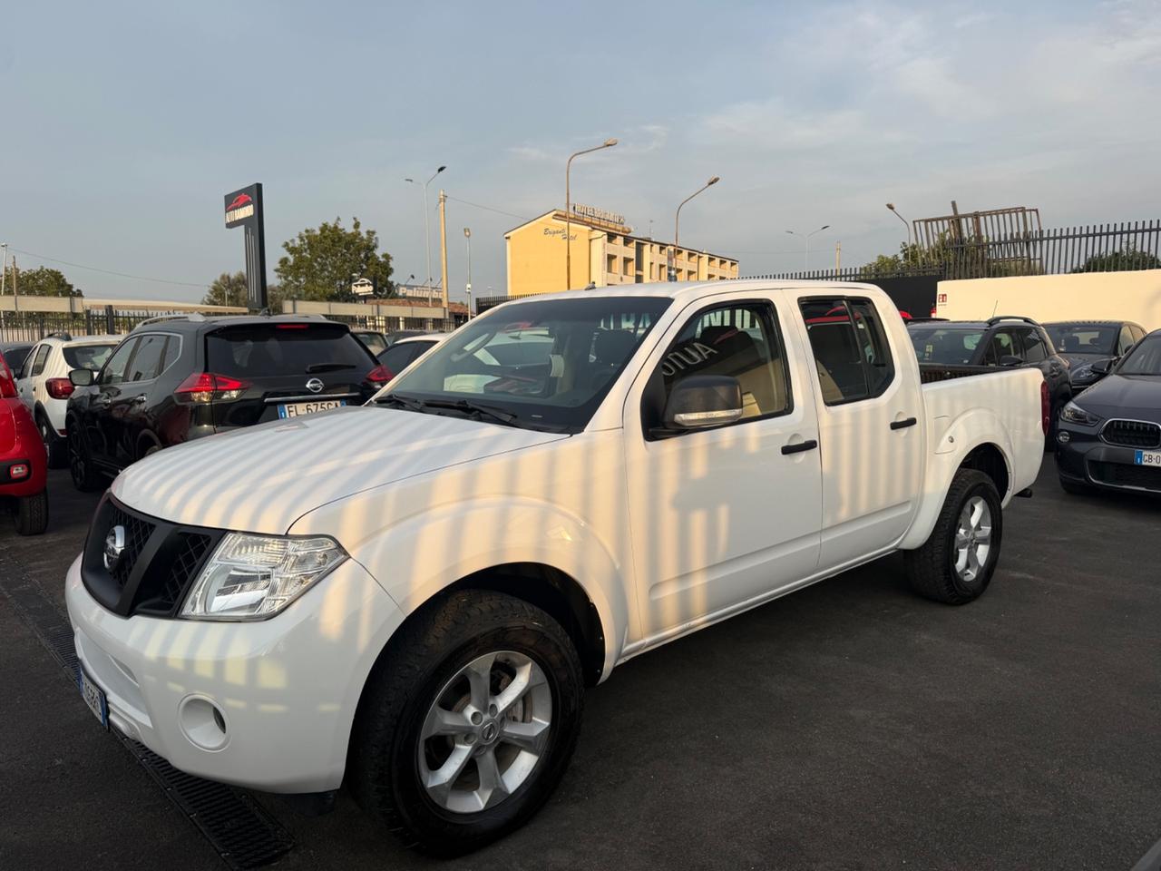 Nissan Navara 2.5 dCi 4 porte Double Cab WoRK