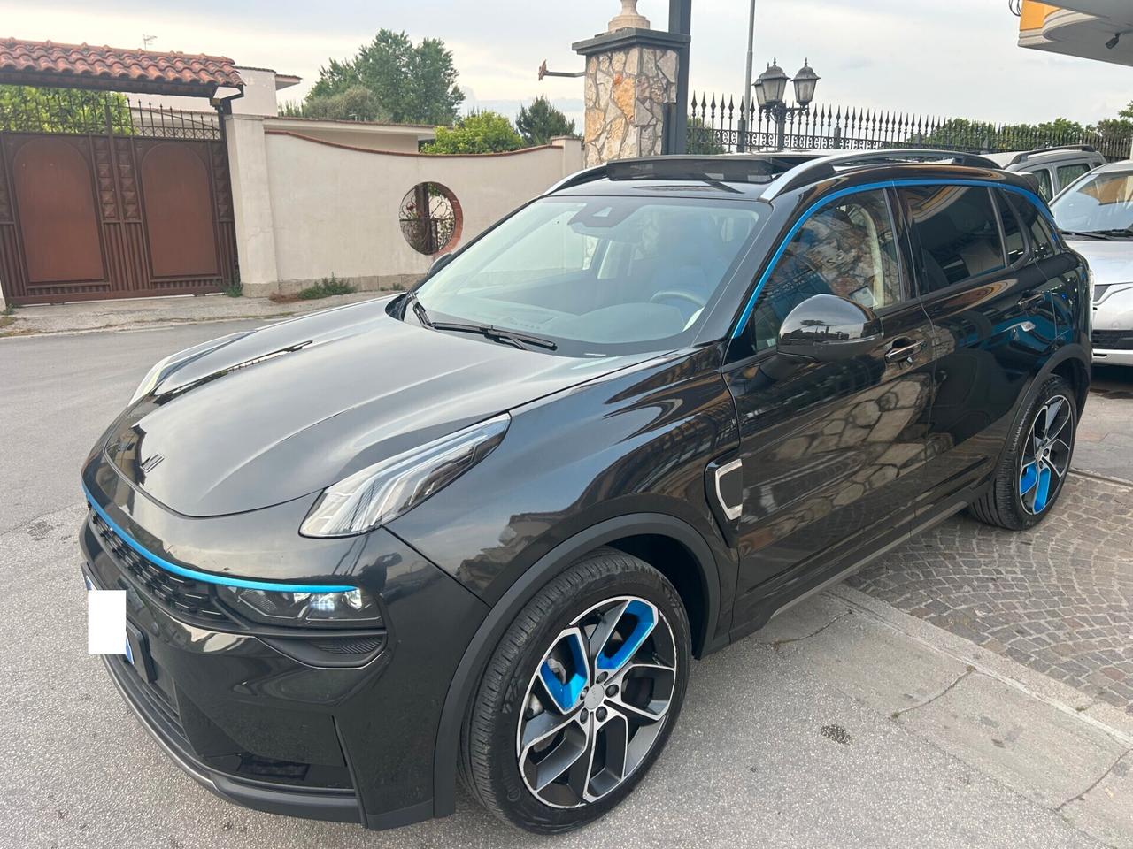 Lynk&co 01 PHEV