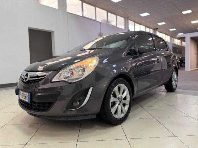 OPEL Corsa 1.2 5 porte Sport