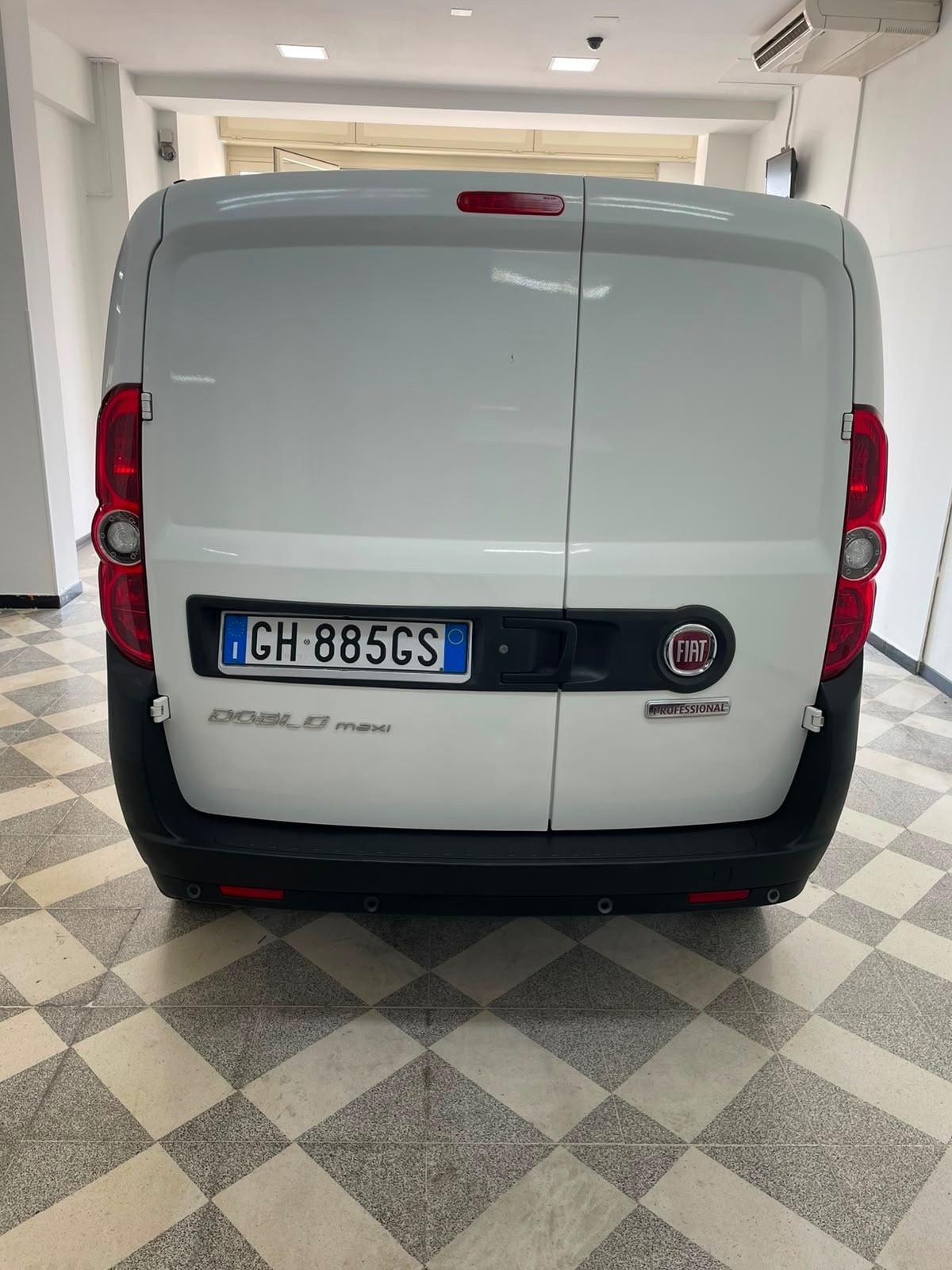 Fiat Doblo Doblò 1.6 MJT 105CV S&S PL-TN Cargo Maxi Lounge