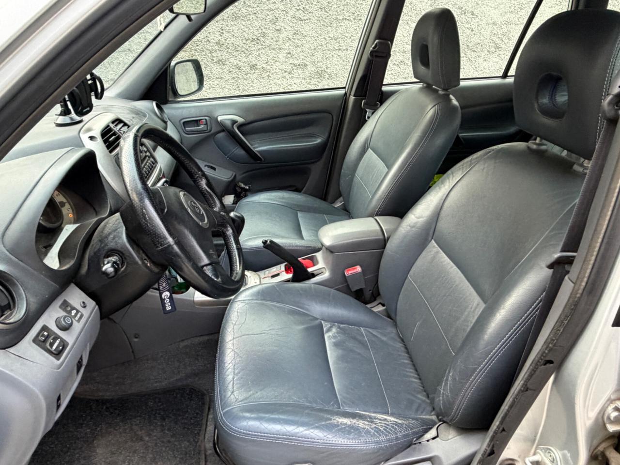 TOYOTA RAV4 2.0 16V BENZ-GPL 2032 4X4 UNI PROP