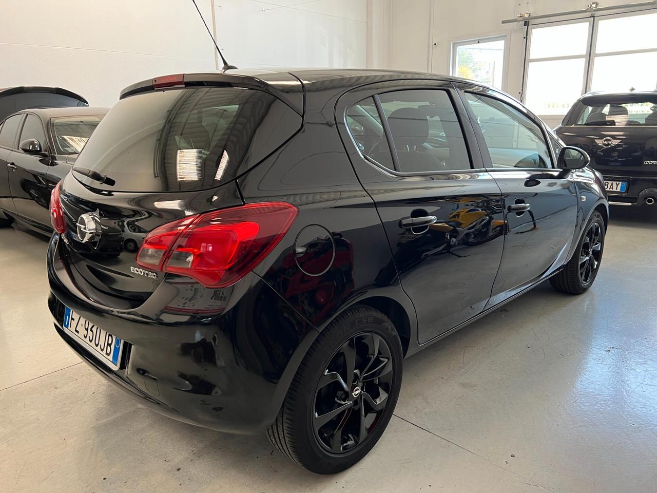 Opel Corsa 1.4 90CV GPL Tech 5 porte 120 Anniversary