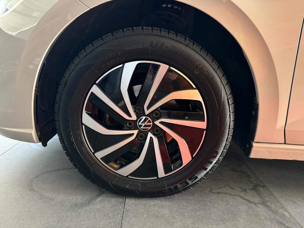 VOLKSWAGEN POLO 1.0 TSI LIFE 95CV - 2023