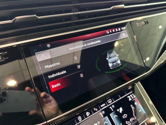 AUDI Q8 50 TDI 286 CV QUATTRO TIP. COMPETITION *UNIPROP*