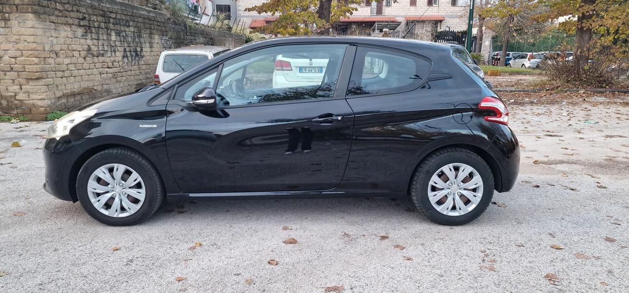 Peugeot 208 1.0 68CV 3 porte Active FINANZIAMENTI ANCHE SENZA BUSTA PAGA