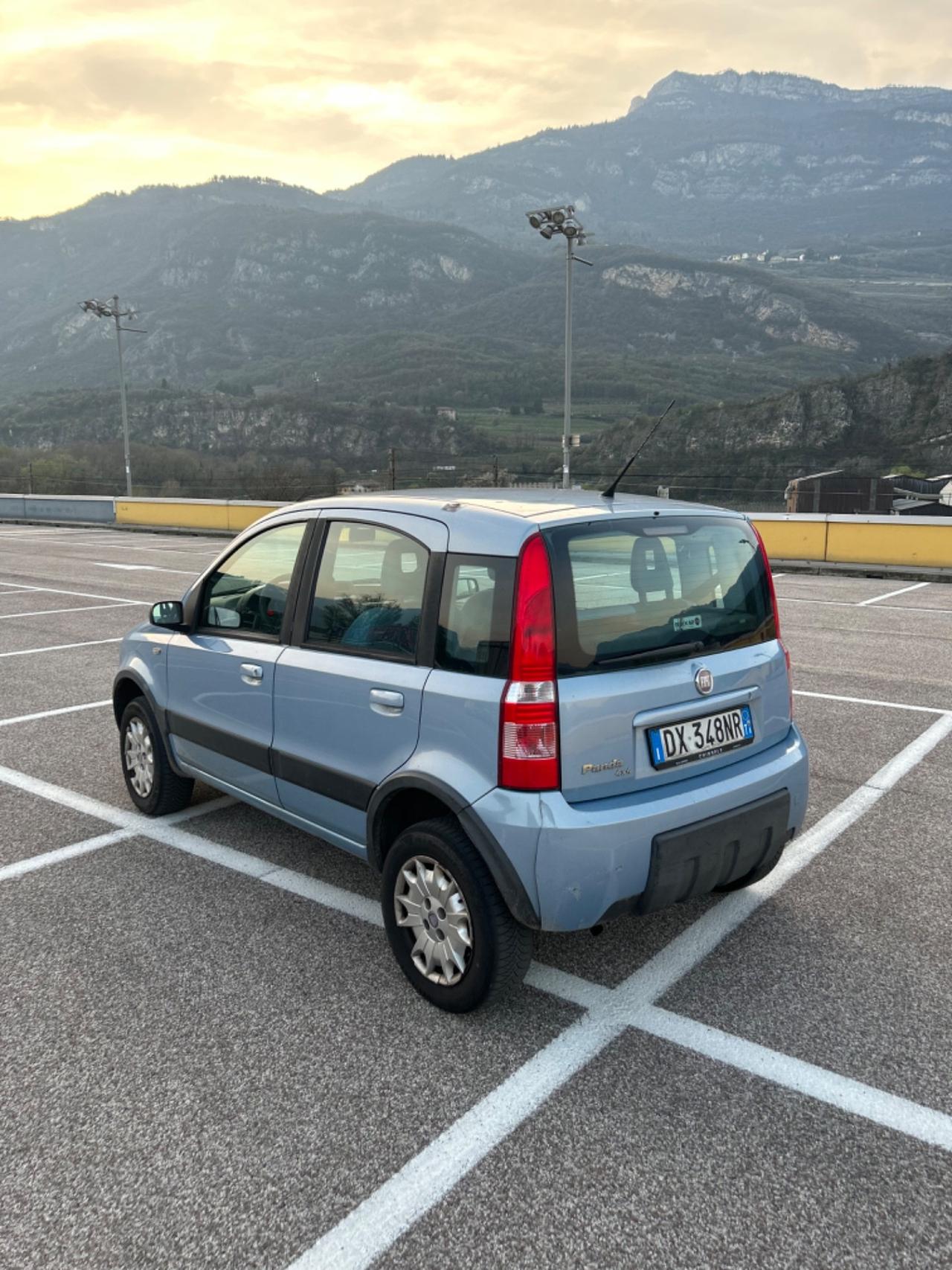 Fiat Panda 1.2 4x4 Climbing Neopatentati