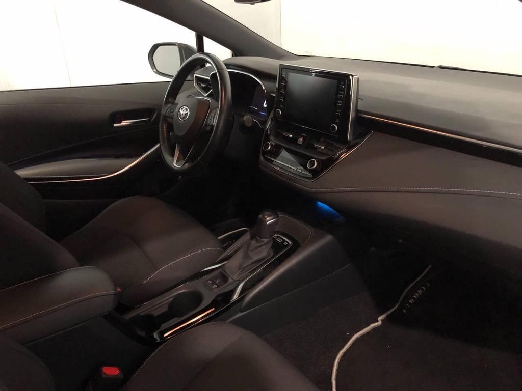 Toyota Corolla 1.8 Hybrid Style CVT