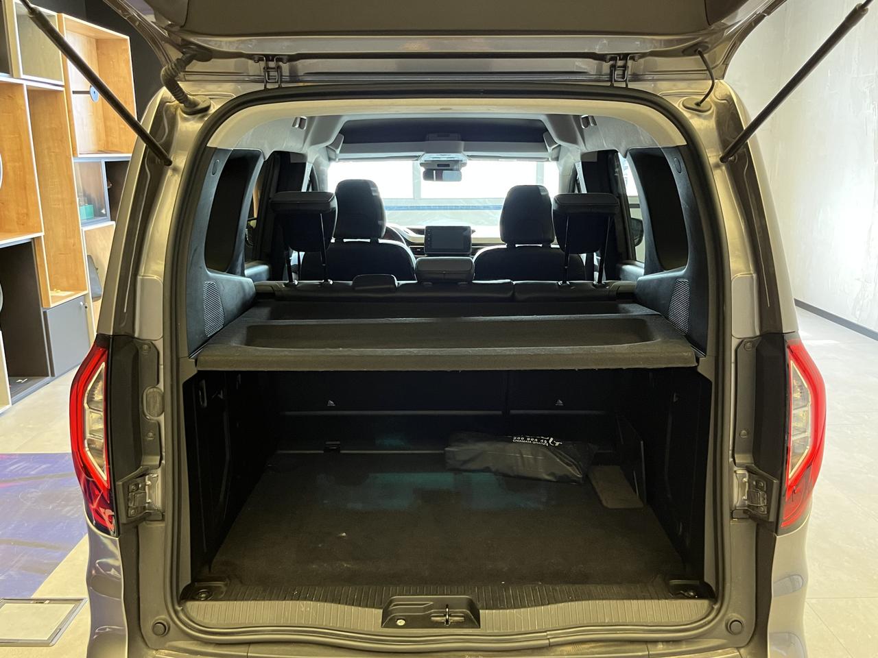 RENAULT Kangoo III 2021 - Kangoo Passenger 1.5 blue dci Edition One Plus 95cv
