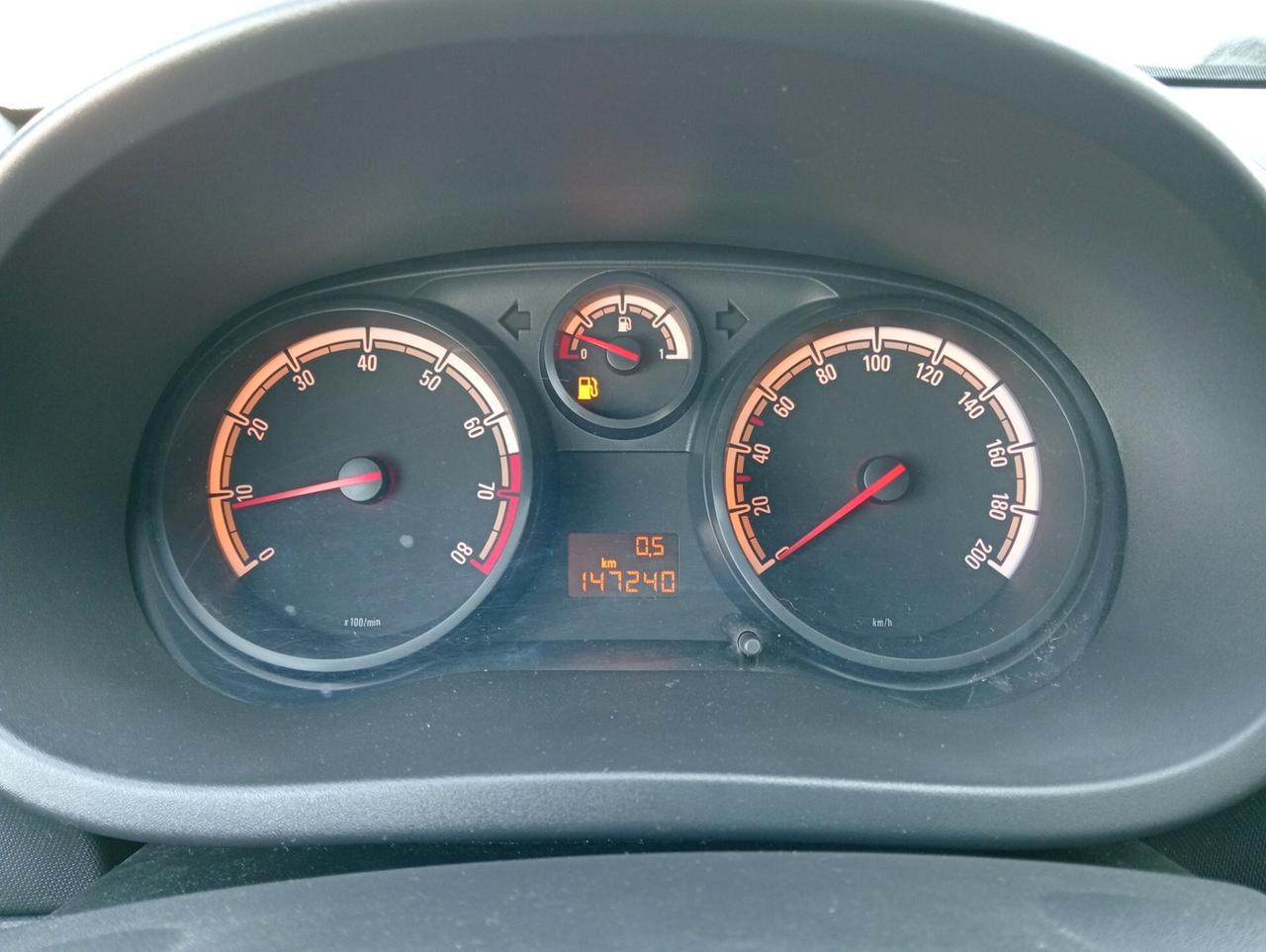 Opel Corsa 1.0 12V 65cv 5 porte OK NEOPATENTATI