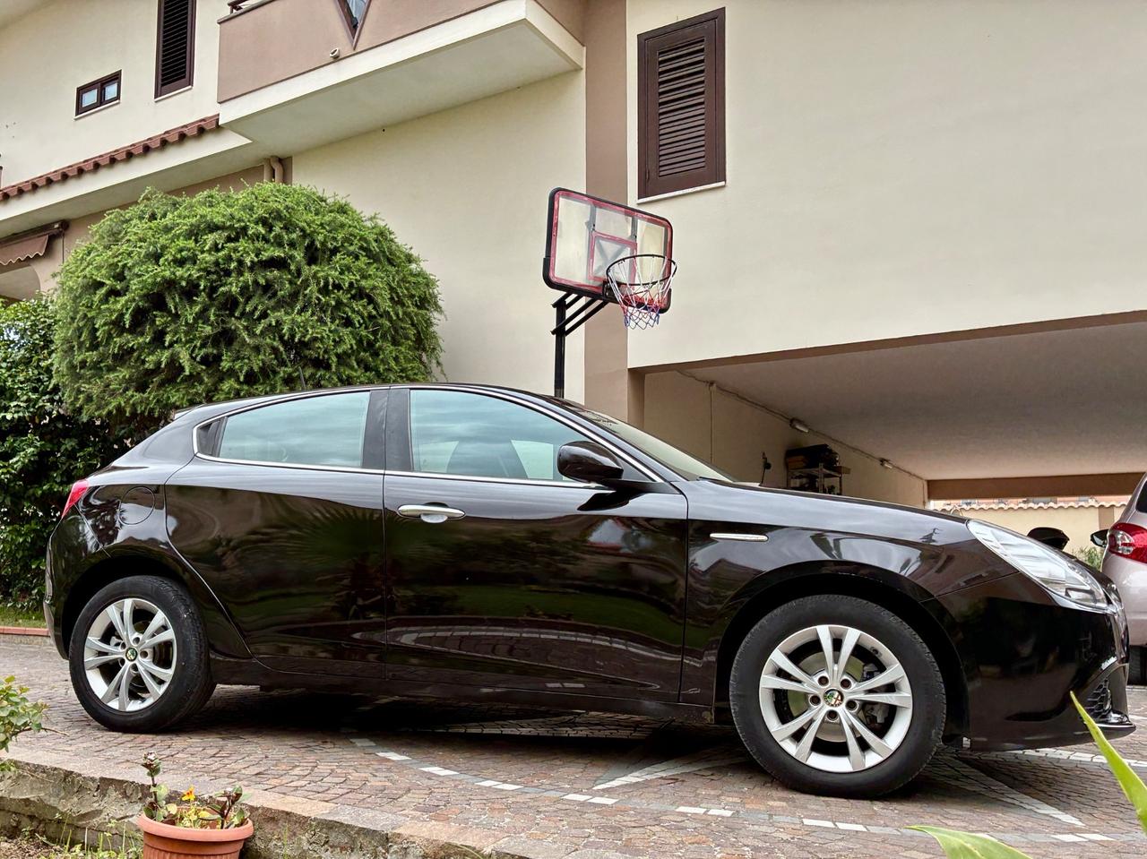 Alfa Romeo Giulietta 1.6 JTDm-2 105 CV Progression
