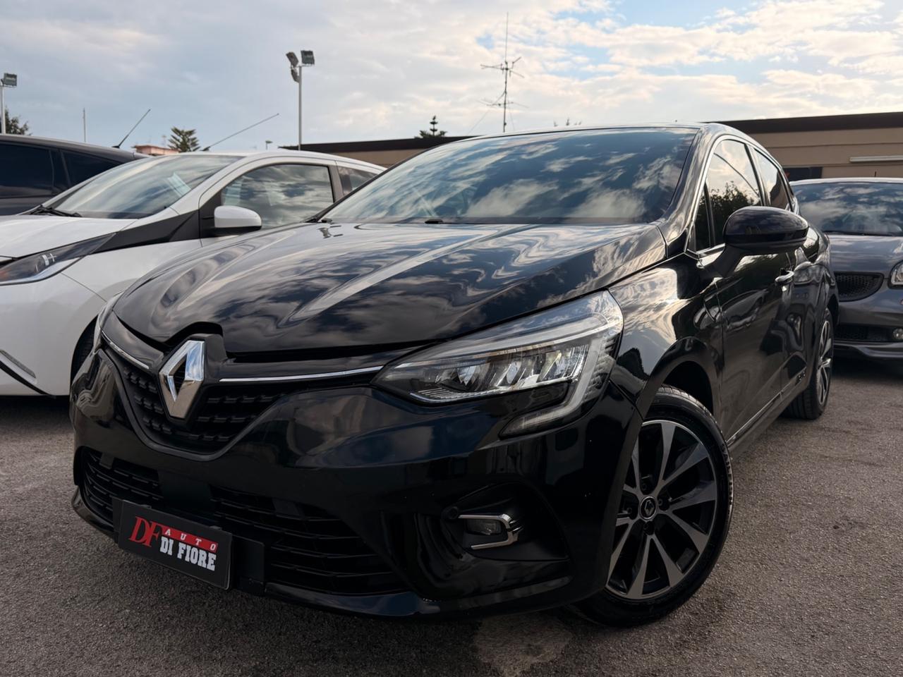 Renault Clio 1.5 dCi 115CV Initiale Paris COCKPIT FULL LED