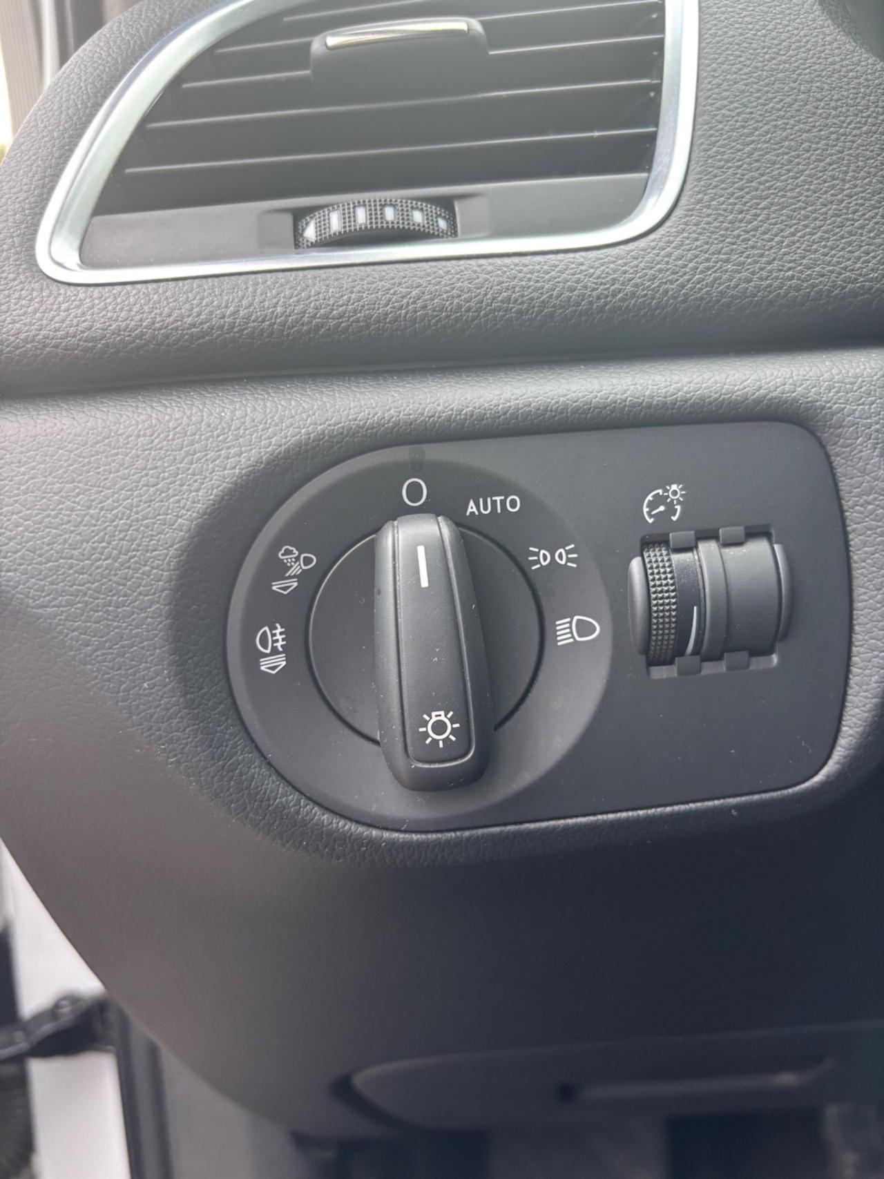 Audi Q3 2.0 TDI 120 CV Business 11/2016