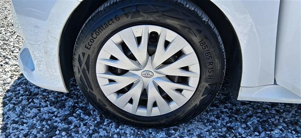 Toyota Yaris 1.0 VVT-i Trend