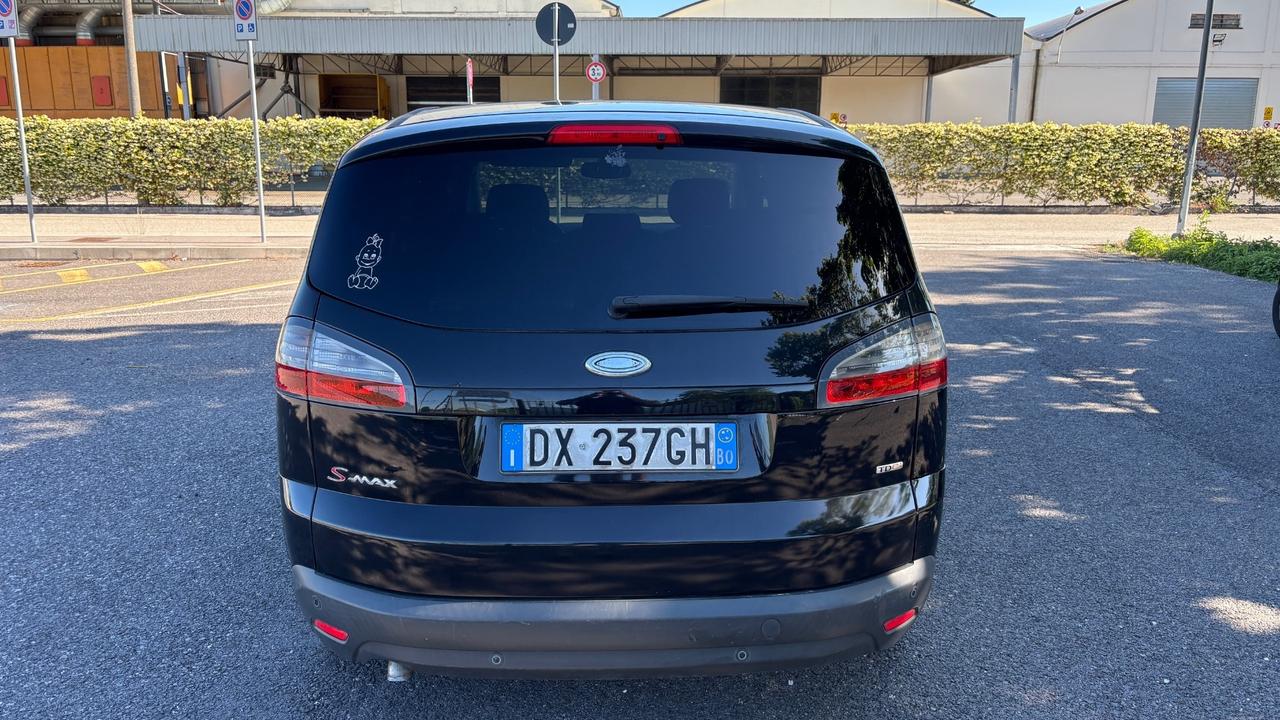 Ford S-Max 2.0 TDCi 140CV Titanium DPF