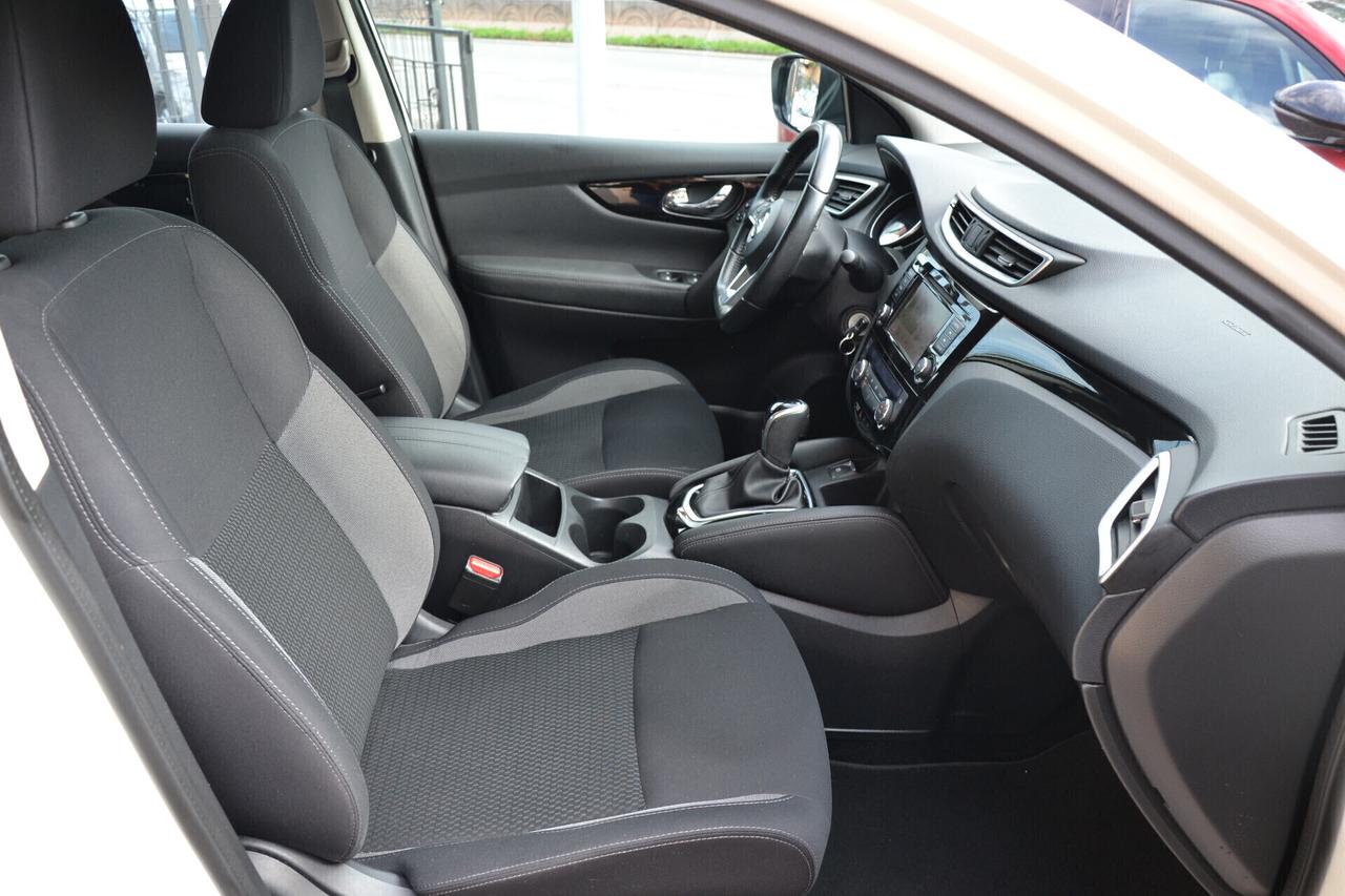 Nissan Qashqai 1.7 dCi 150CV 4WD AUTOM. *NAV-PDC-*PREZZO VERO**