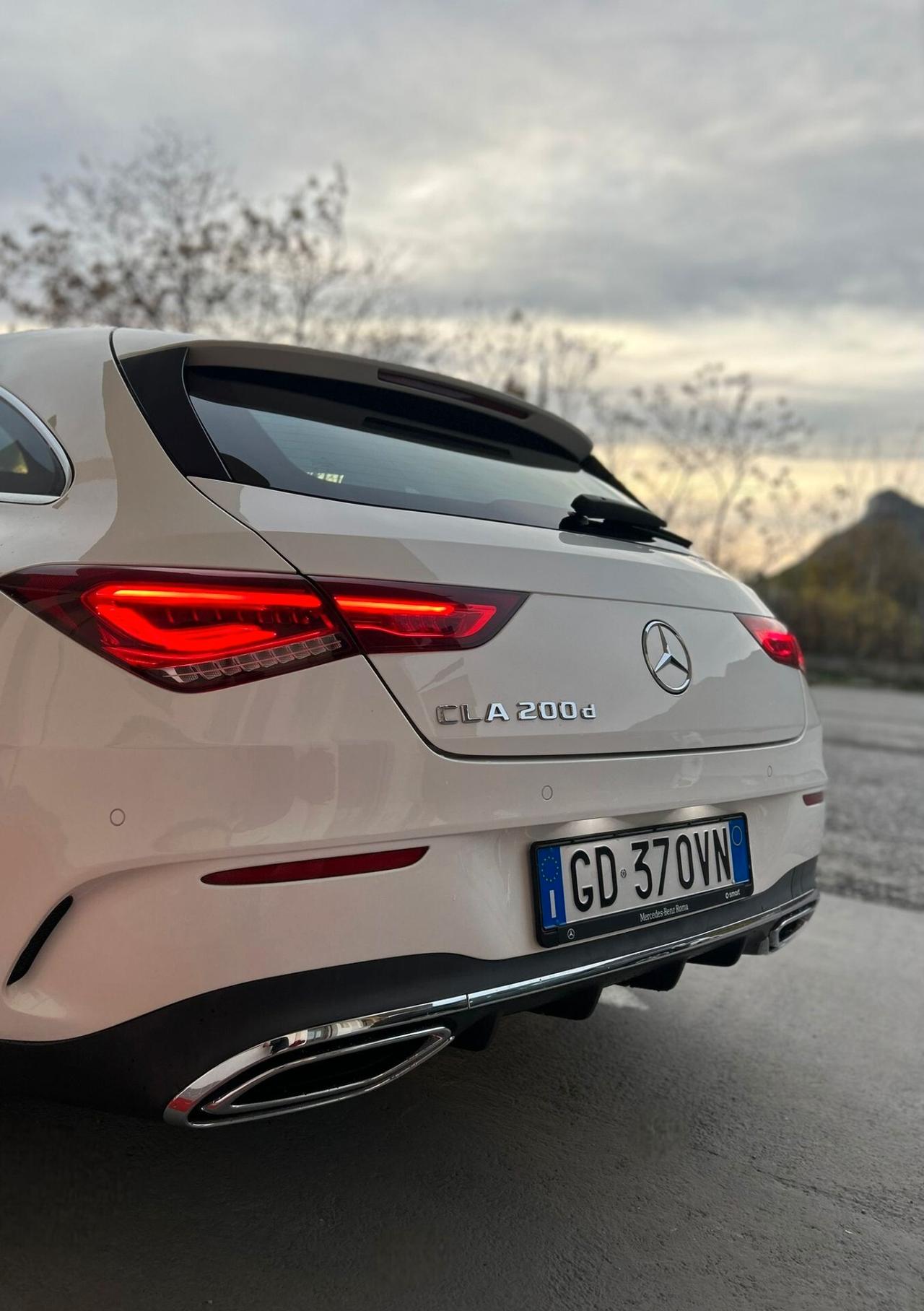 Mercedes-benz CLA 200 d Automatic Shooting Brake Premium