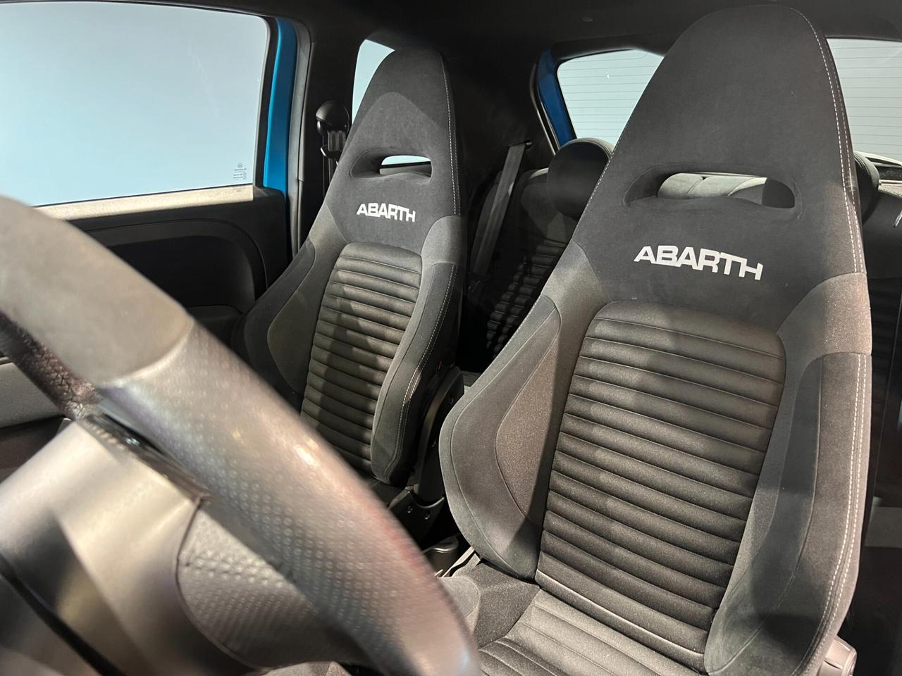 Abarth 595 1.4 T-Jet 180 CV Competizione