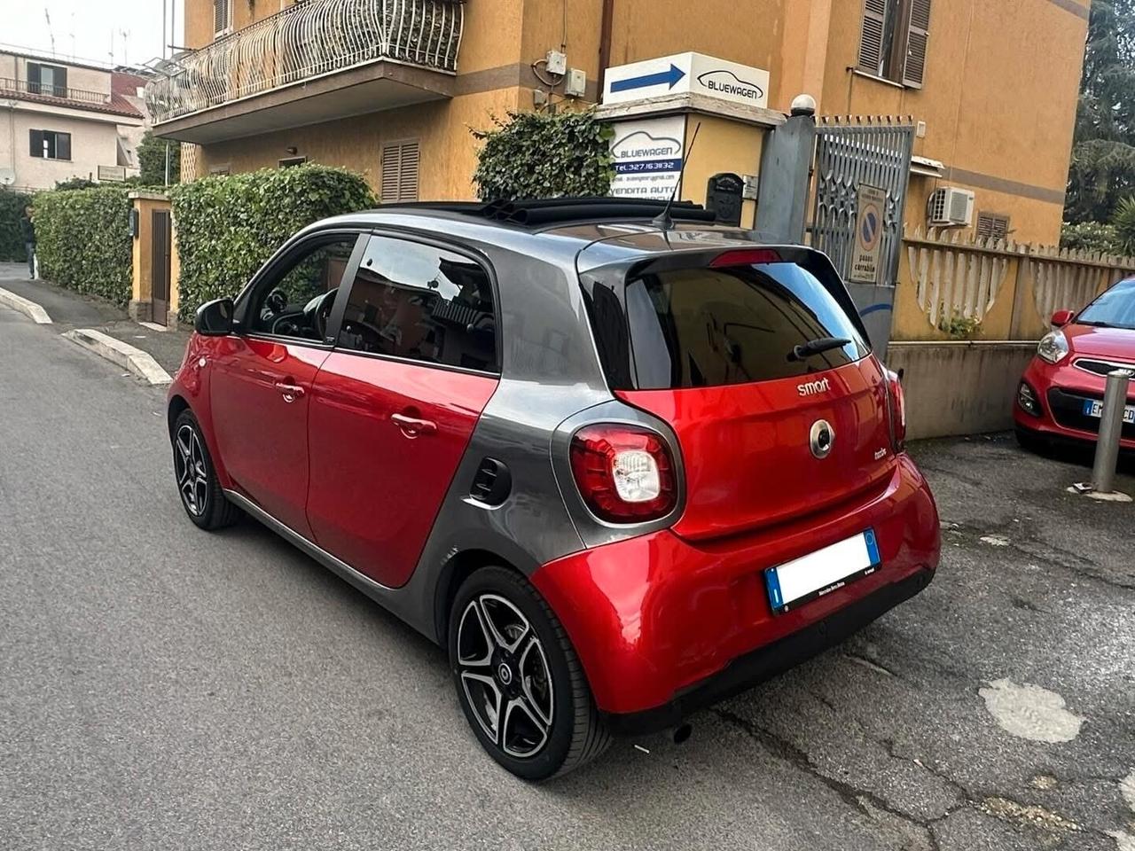 Smart ForFour 0.9 Turbo CABRIO 90cv AUTOMATICA PELLE NAVI RETROCAMERA FINANZIABILE